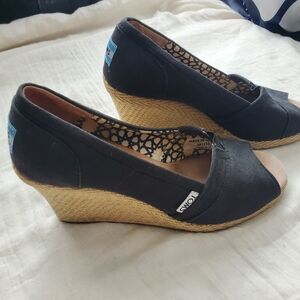 Toms Black Canvas Espadrille Wedge Peep Toe